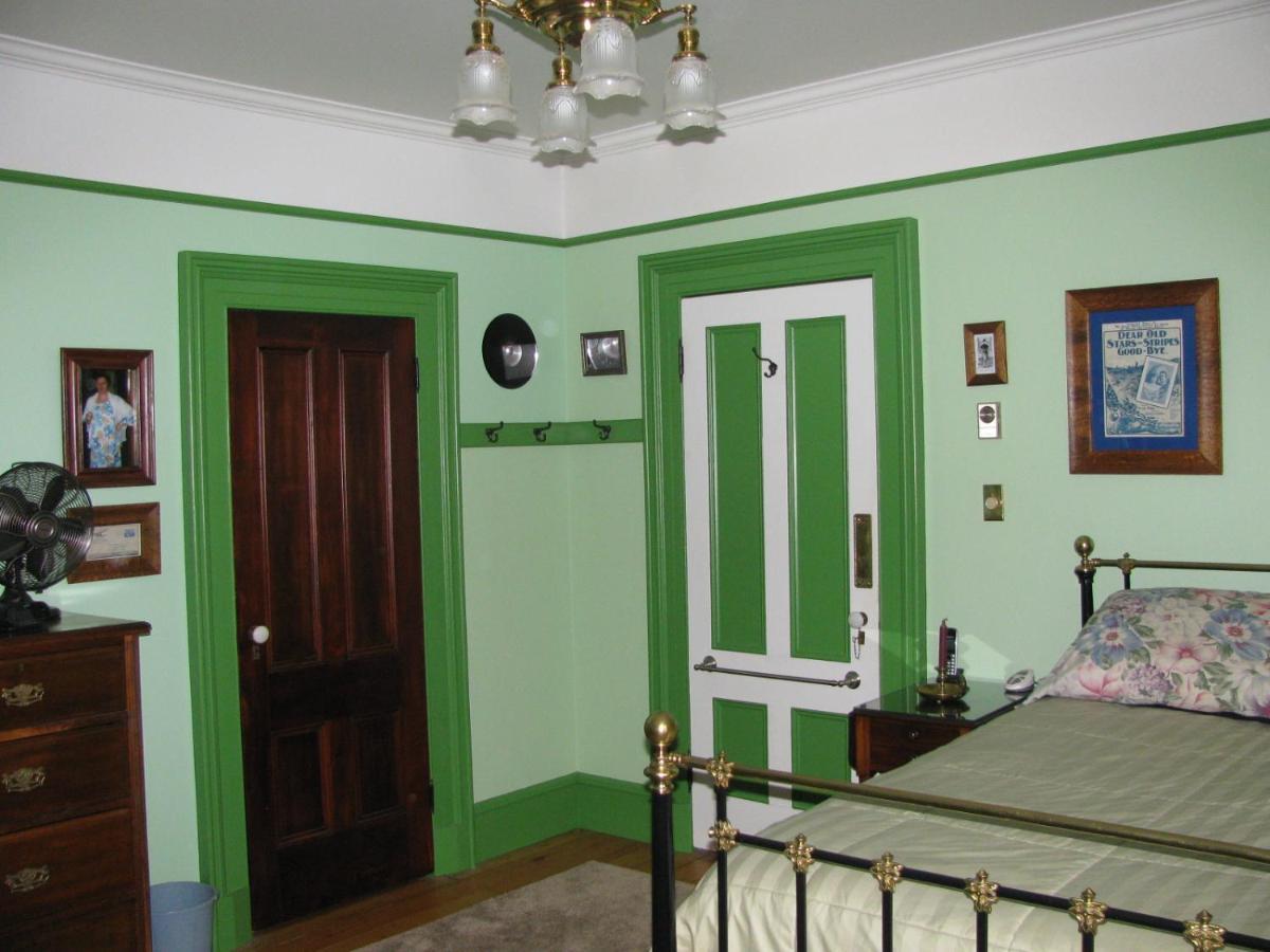 Gower Manor Historic Bed & Breakfast St. John's Buitenkant foto